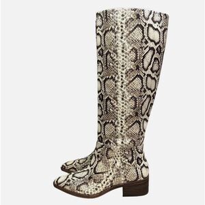 NEW Vince Camuto Beaanna Boots Tall Knee High Snake Embossed Leather Women Sz 7